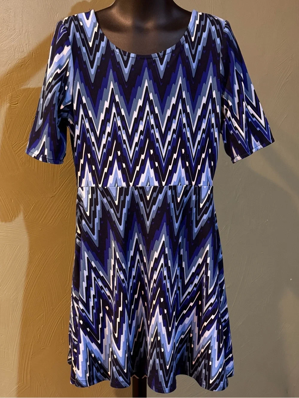 Emily West Girls Size 7 Reversible 2-in-1 Dress - Blue Chevron/Maroon Aztec EUC